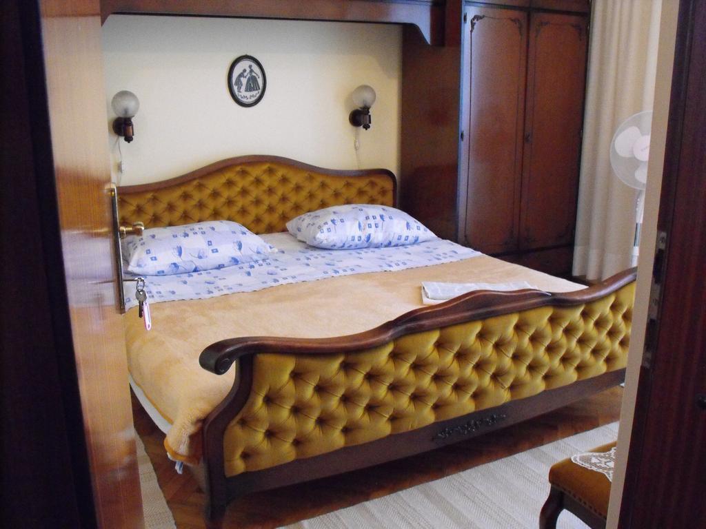Stone House Gregov Hotel ลุมบาร์ดา ห้อง รูปภาพ