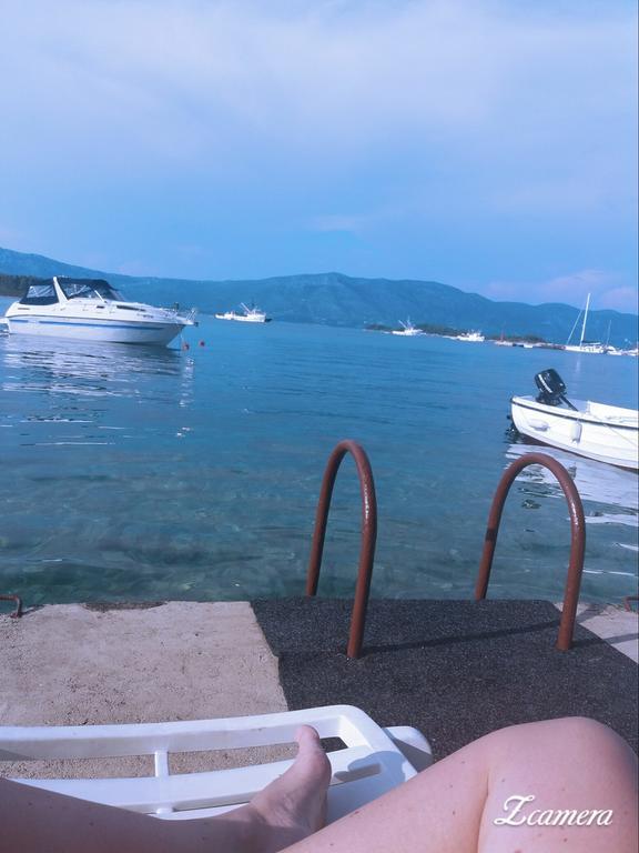 Stone House Gregov Hotel ลุมบาร์ดา ภายนอก รูปภาพ